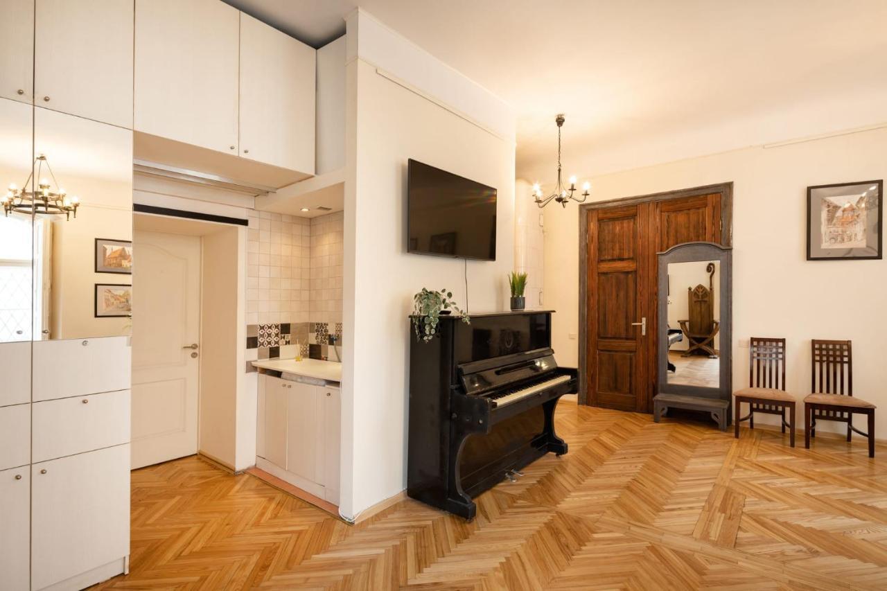 Old Riga Historical One Bedroom Apartment מראה חיצוני תמונה